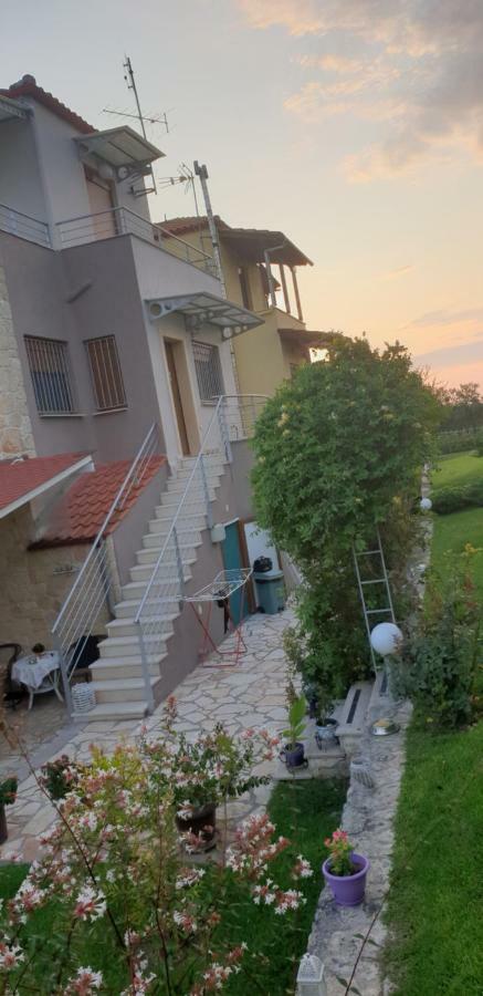 Maria'S Luxury Apartment Kassandra Dış mekan fotoğraf